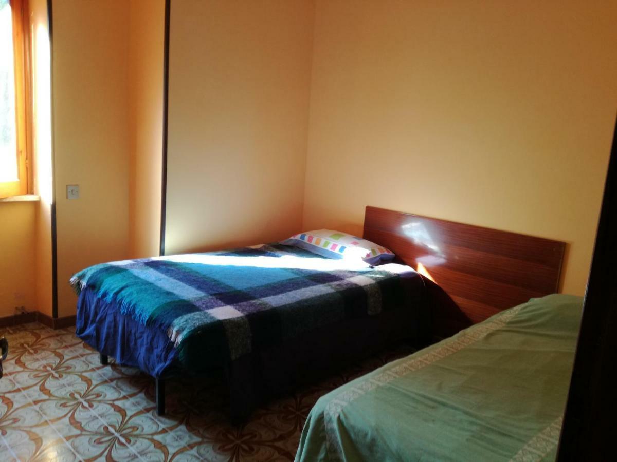 Casa La Calicchia Affittacamere Norma Esterno foto