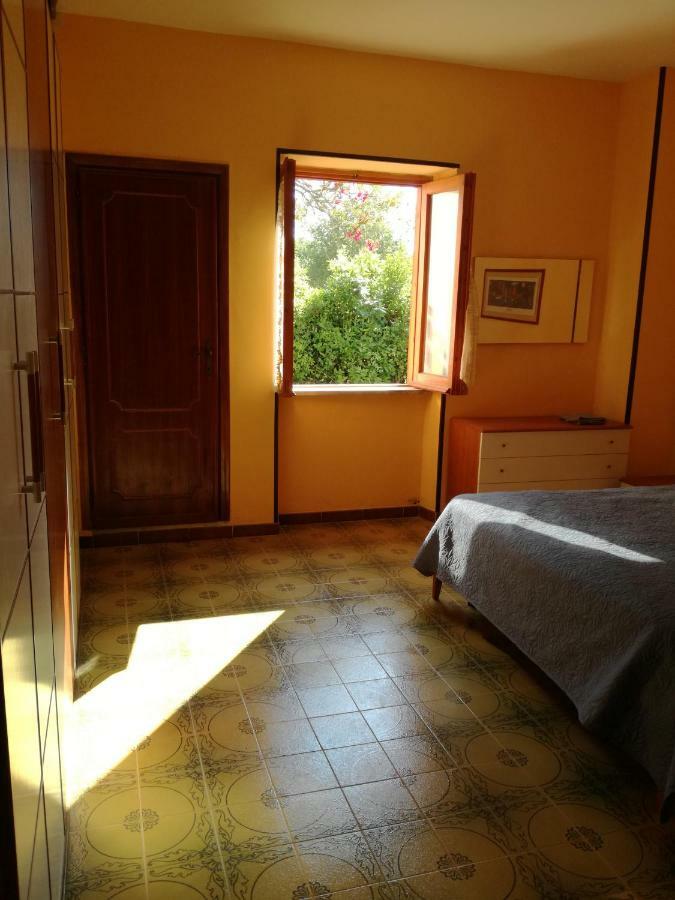 Casa La Calicchia Affittacamere Norma Esterno foto